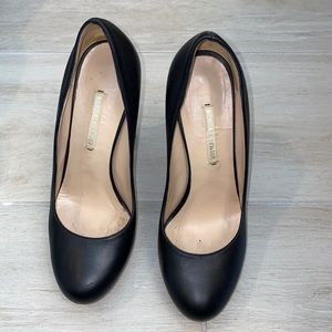 Nicholas Kirkwood black leather pumps